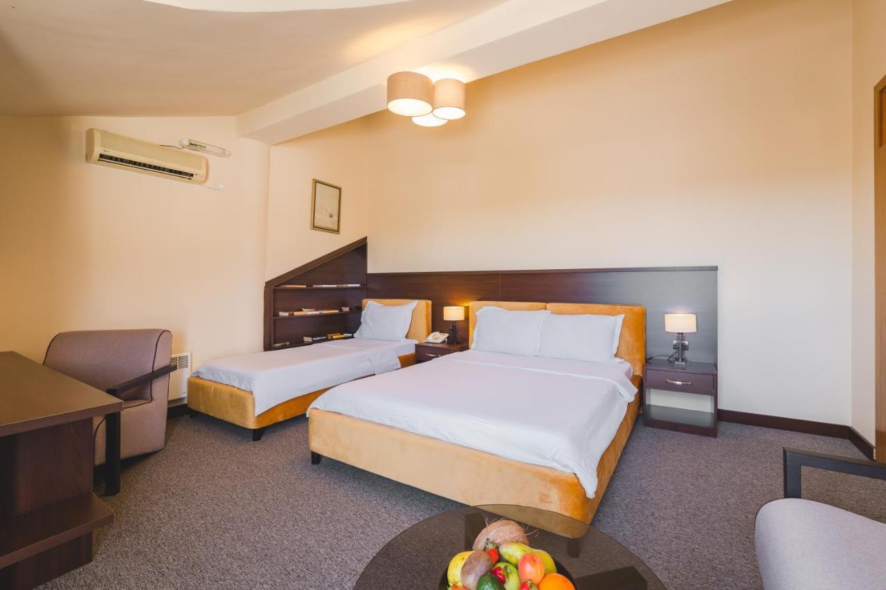 Hotel Keto Podgorica Eksteriør billede